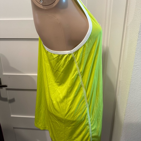 NWT 100 Meter Dash Tank Top - Picture 4 of 9